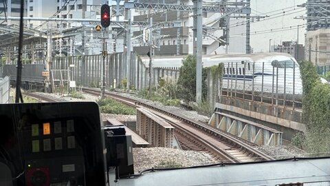 横須賀線 横浜駅で人…