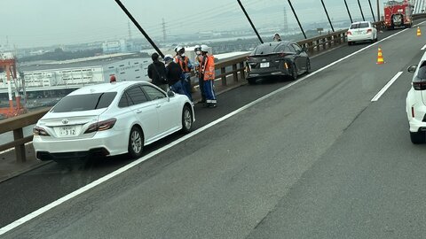 【飛び降り】伊勢湾岸…