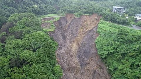 熱海市 土石流被害 …