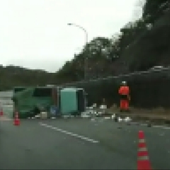 【事故】阪和道 湯浅…