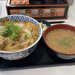 「吉野家の親子丼がお…