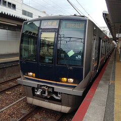JR神戸線 尼崎駅で…