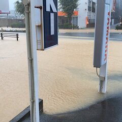 台風4合 福岡県大牟…