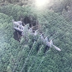 静岡県 土砂崩れで送…