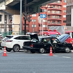 【事故】大阪市西区西…