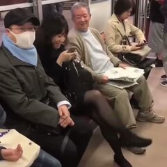 【動画】電車で女性が…