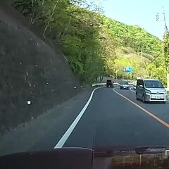 【動画】高齢ドライバ…