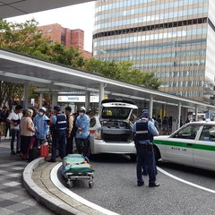事故 博多駅前でタクシーが事故 柱に衝突 福岡市博多区博多駅 まとめダネ