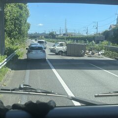 【事故】東名高速上り…