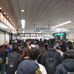 【埼京線】十条駅で異…