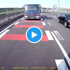 【危険動画】高速道路…