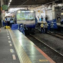 横須賀線 大船駅 人…