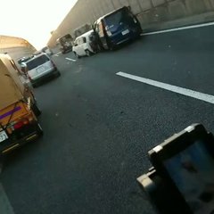 【事故】東京外環道 …