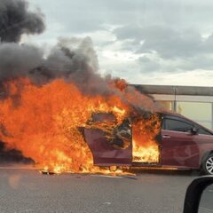 【車両火災】首都高 …