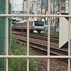 中央線 荻窪駅で人身…