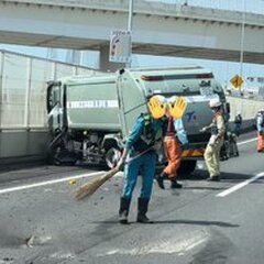 【事故】首都高 湾岸…