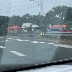 【事故】東名高速道路…