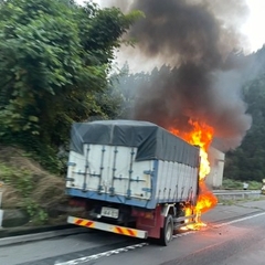 【車両火災】上信越道…