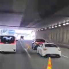 【事故】東名高速道路…