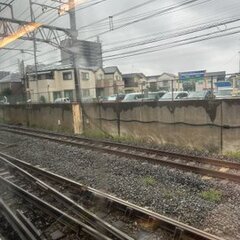 総武線 稲毛駅で人身…