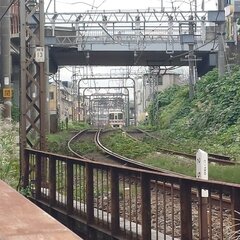 京王線の南平駅で人身…