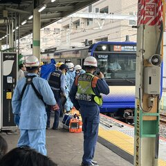 総武線 市川駅 人身…