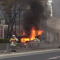 【車両火災】堺東駅前…