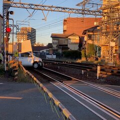 【線路内車進入】近鉄…