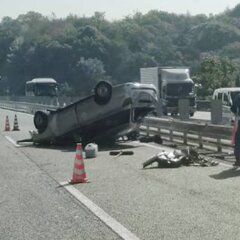 【事故】山陽道 八幡…