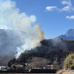 【山火事】山梨県北杜…