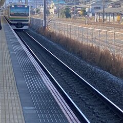 東海道線 二宮駅で人…