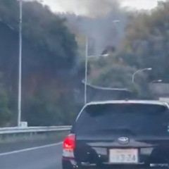 【火事】名神高速で車…