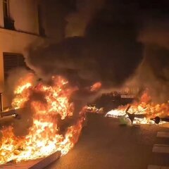 【暴動】フランス パリ サンジェルマンのCL決勝戦優勝後、パリ市内各地でサポーターの一部が暴動 現地の画像・動画まとめ