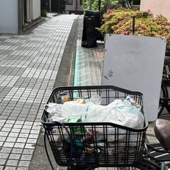 【画像】LUUP利用者がマンション駐輪場を無理やり占拠 住民の自転車カゴにゴミ捨て被害「これ誰が責任とるの？」