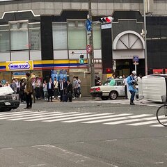 【事故】中村区椿町 アニメイト付近 タクシーと乗用車が衝突する事故 渋滞 現地の画像・動画まとめ