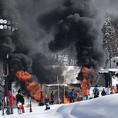 【火事】津南スキー場…
