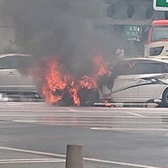 【車両火災事故】菖蒲…