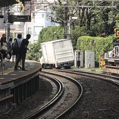 【踏切事故】東横線 …