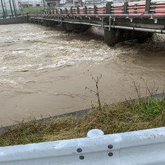 【加茂川】大雨の影響…