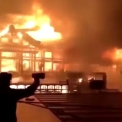 首里城火災の流出動画…