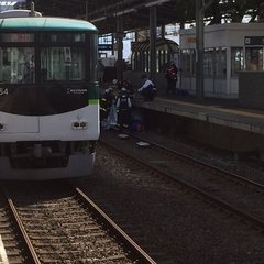 【運転見合わせ】京阪…
