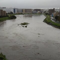 【大雨】神奈川県 横…
