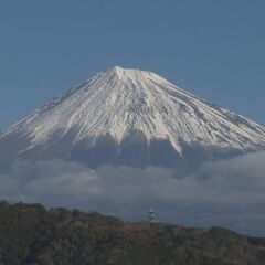 【悲報】富士山で男性…