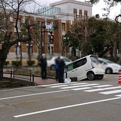 【事故】金沢市役所付…